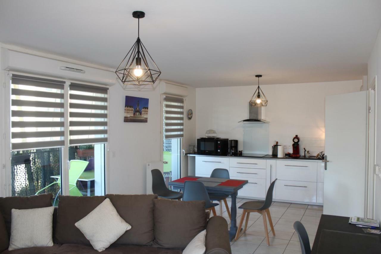 Appartement Bordeaux Lac ภายนอก รูปภาพ